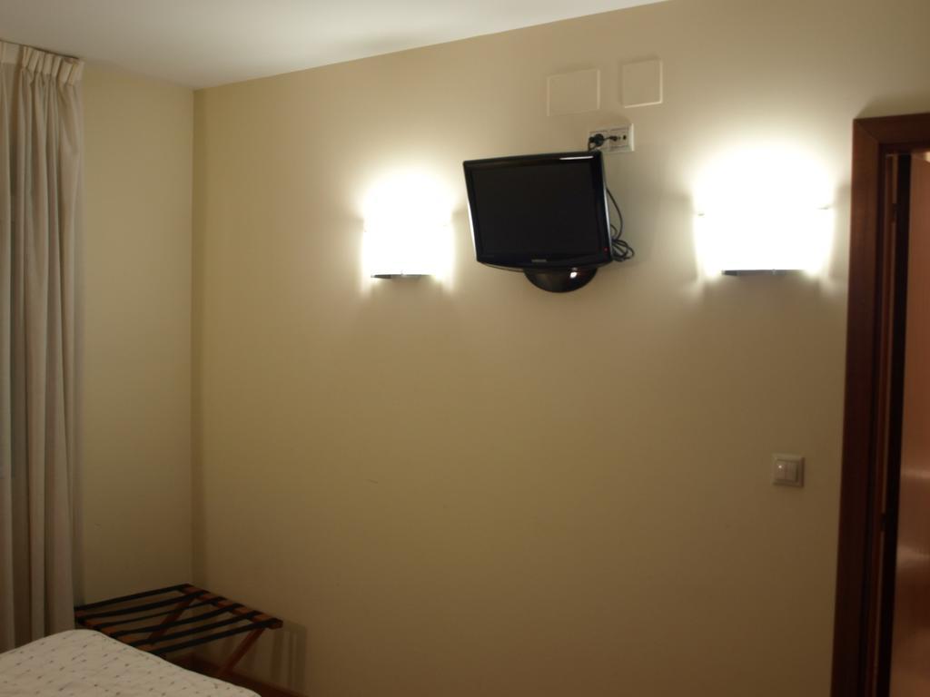 Pension Viella Asturias Oviedo Quarto foto